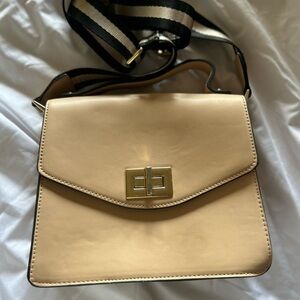 Elegant Tan Crossbody Bag